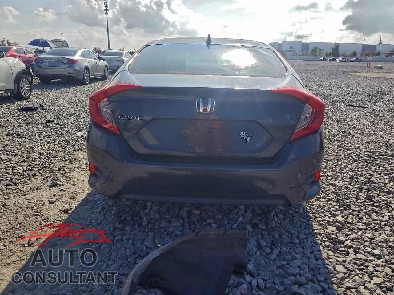 HONDA CIVIC 2017 - 19XFC2F89HE047895