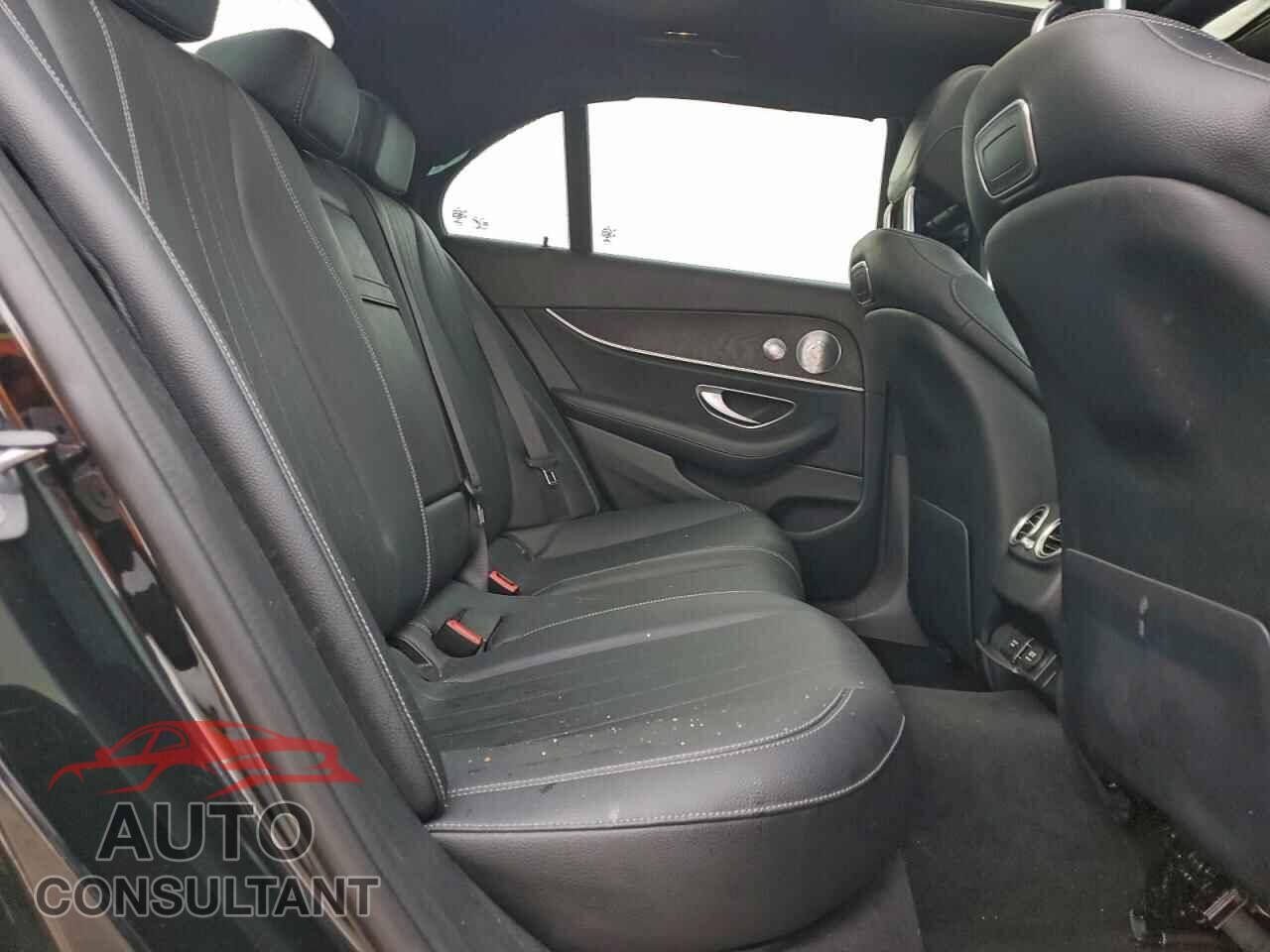 MERCEDES-BENZ E-CLASS 2018 - WDDZF4KB2JA443666