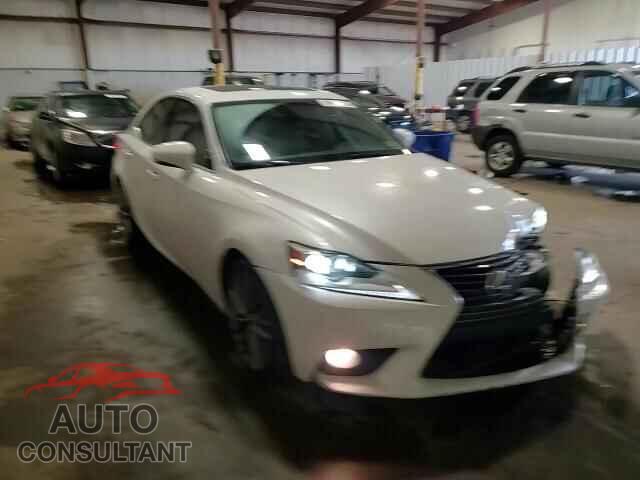 LEXUS IS 2014 - JTHCF1D29E5013139