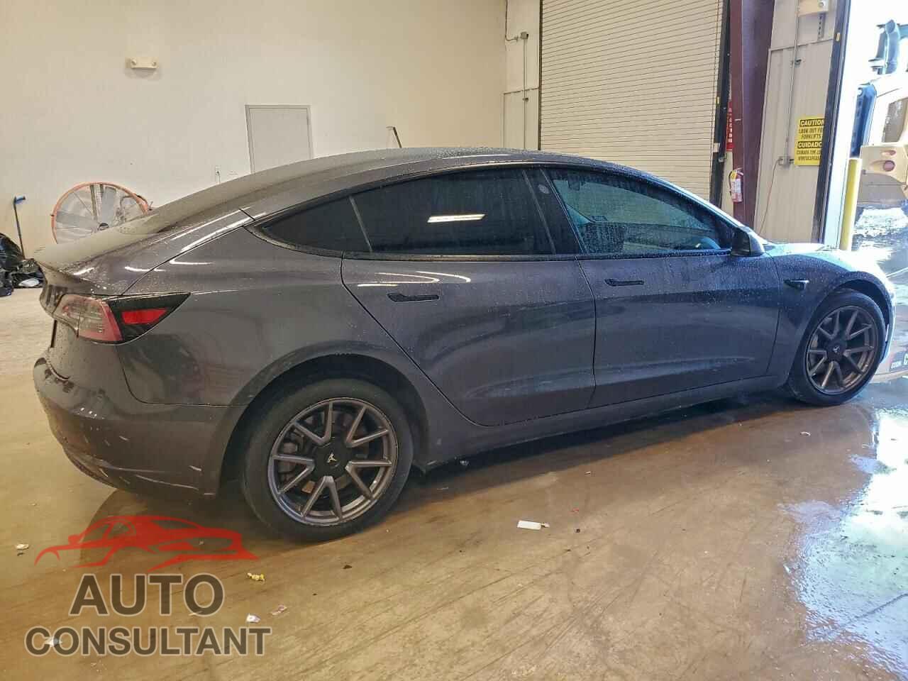 TESLA MODEL 3 2023 - 5YJ3E1EA3PF456673