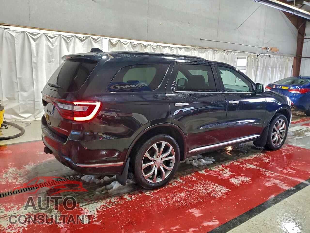 DODGE DURANGO 2018 - 1C4RDJEG0JC102163