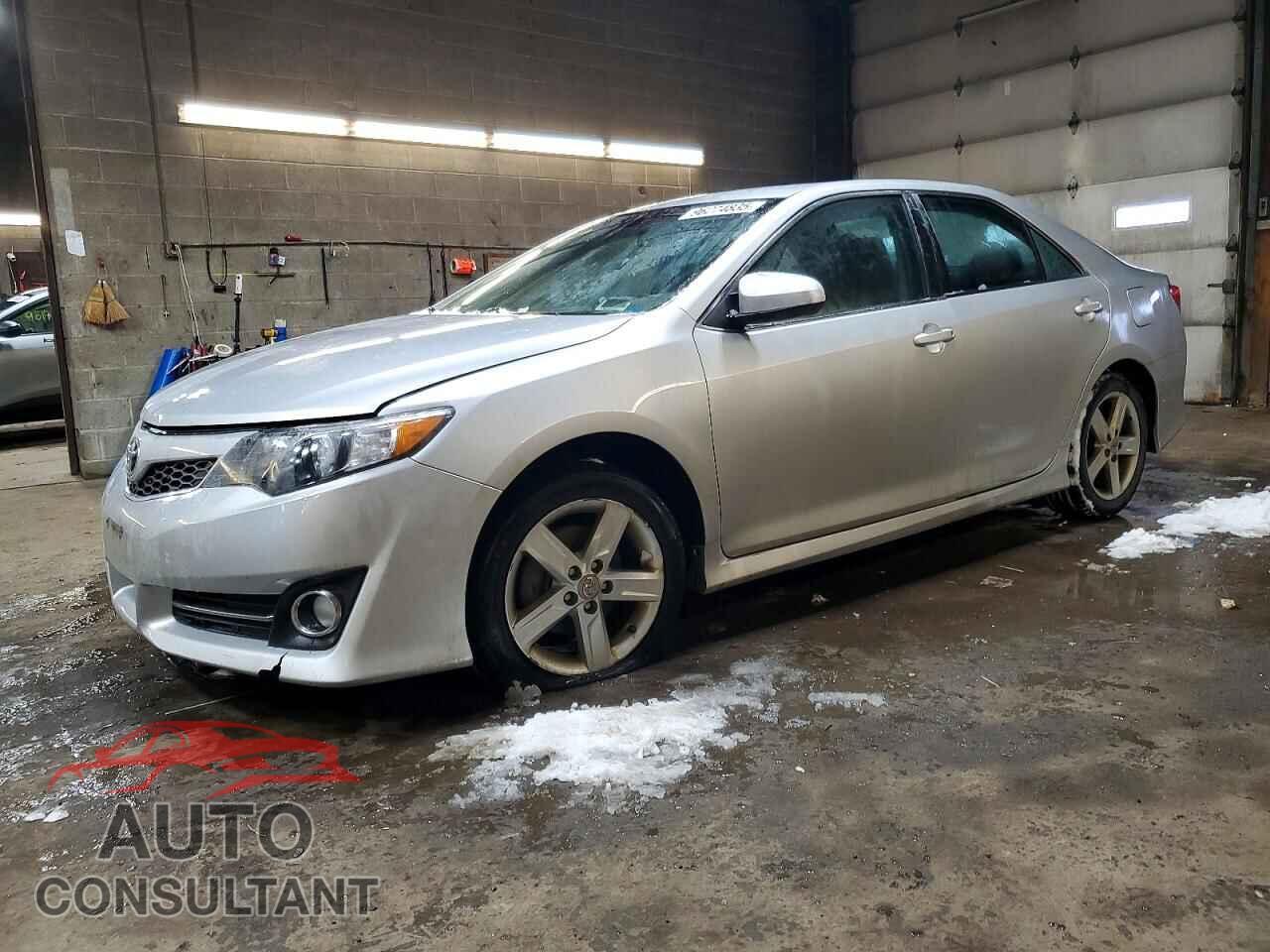 TOYOTA CAMRY 2012 - 4T1BF1FK5CU081012