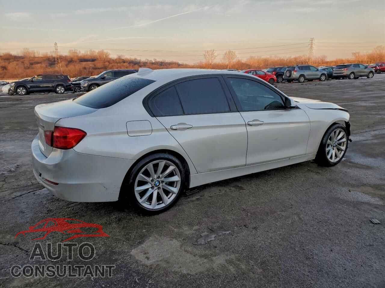 BMW 3 SERIES 2013 - WBA3A5C57DF600948