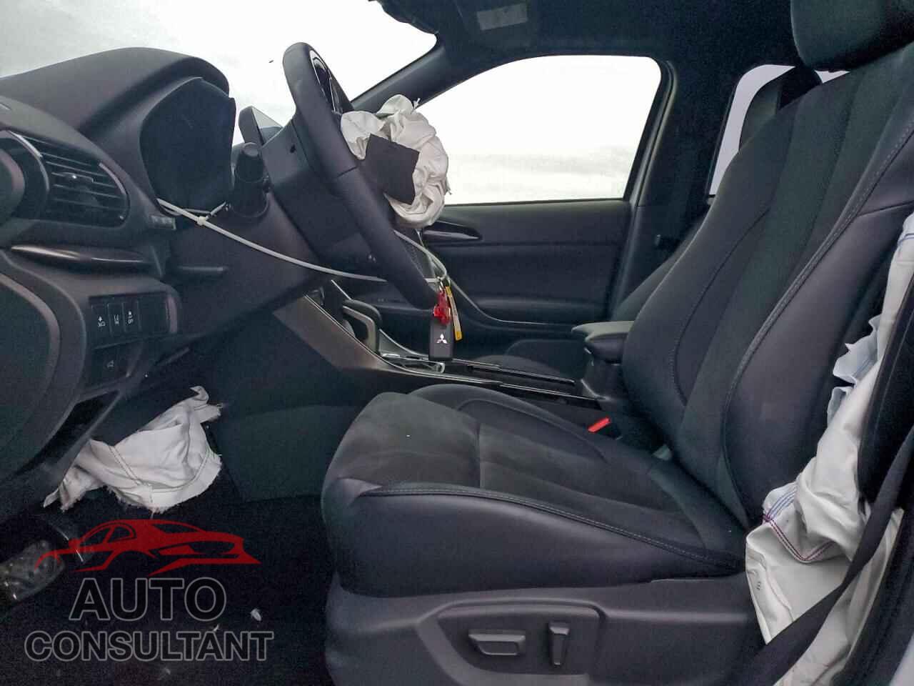 MITSUBISHI ECLIPSE 2025 - JA4ATWAA6SZ038248
