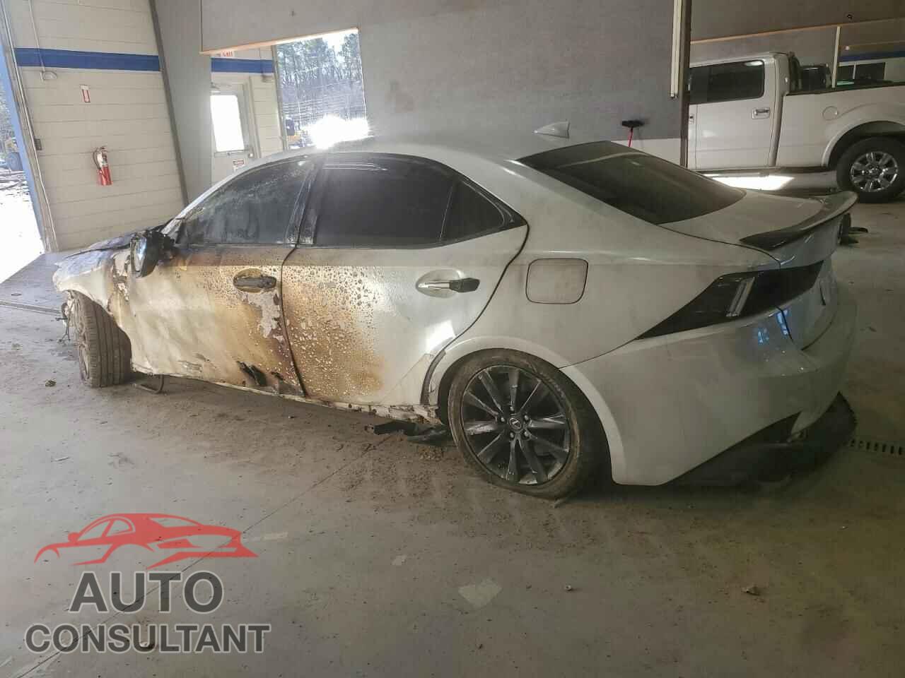 LEXUS IS 2016 - JTHBA1D27G5007191