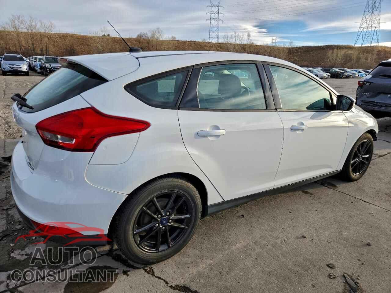 FORD FOCUS 2016 - 1FADP3K29GL331686