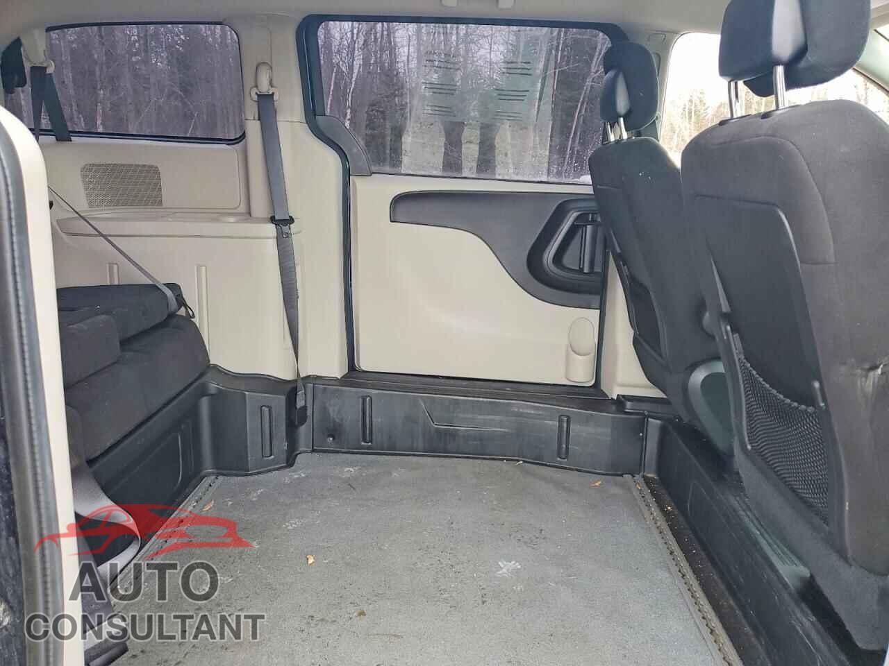 DODGE CARAVAN 2015 - 2C4RDGBG8FR616686