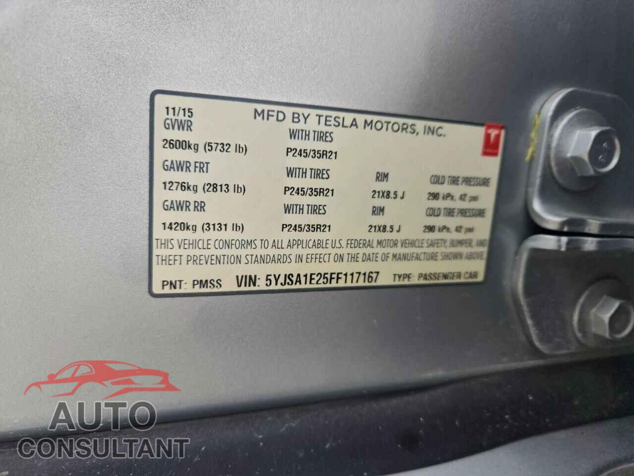 TESLA MODEL S 2015 - 5YJSA1E25FF117167