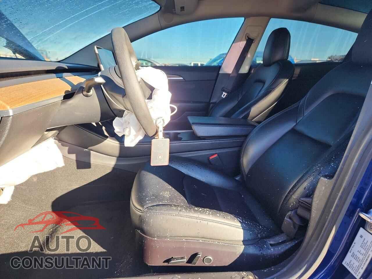 TESLA MODEL 3 2021 - 5YJ3E1EB0MF009979