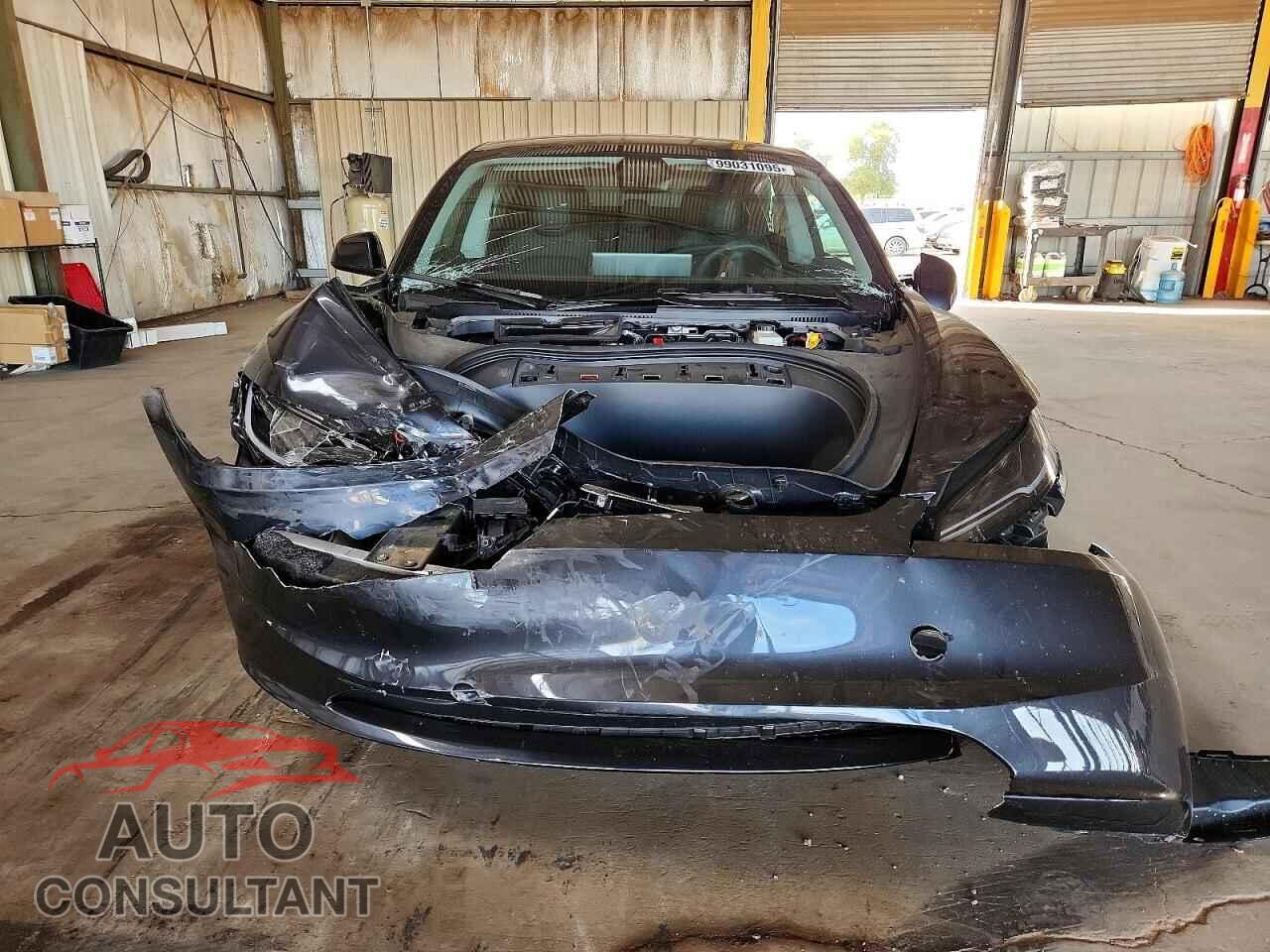 TESLA MODEL 3 2024 - 5YJ3E1EA6RF782924