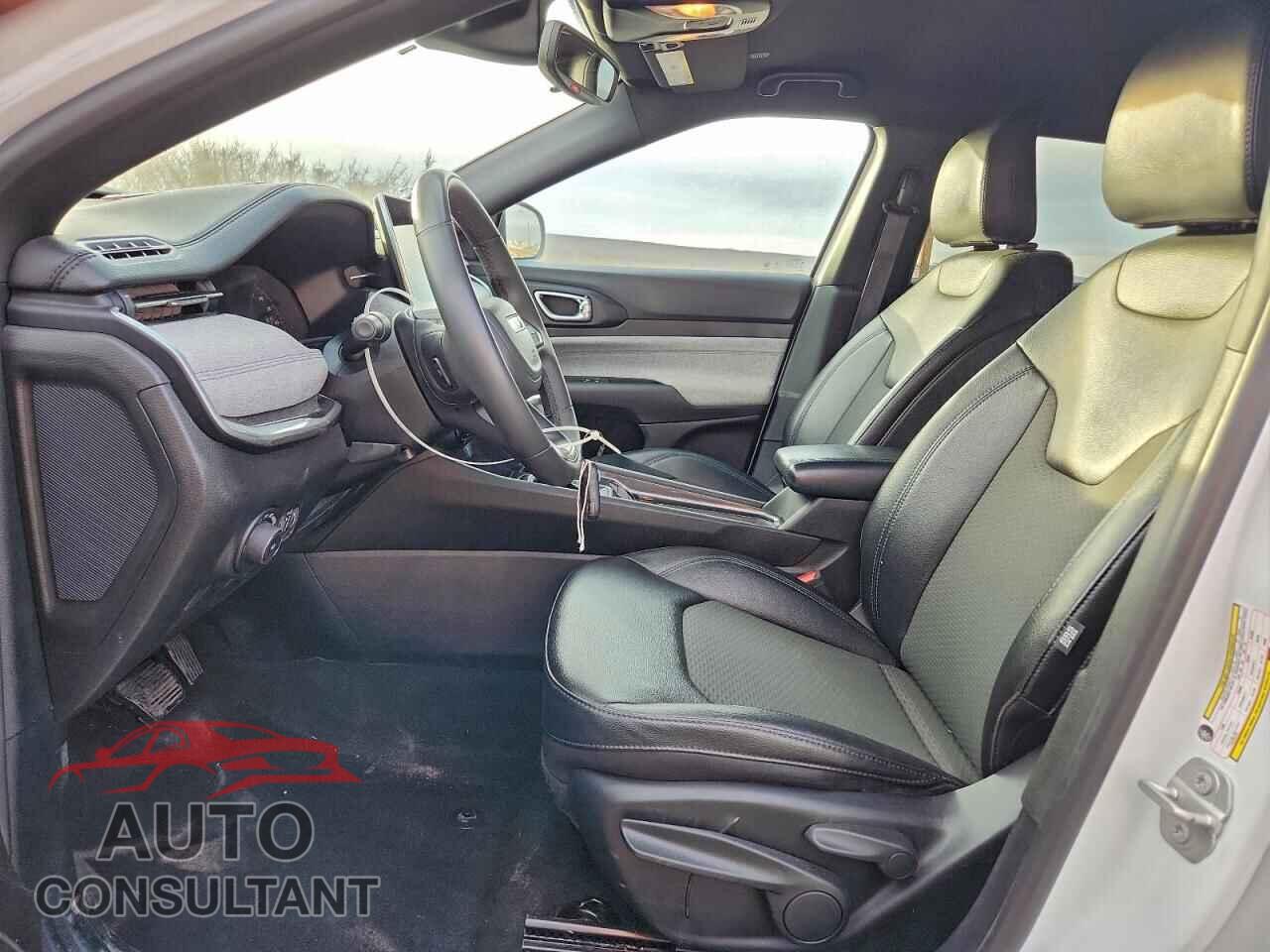 JEEP COMPASS 2024 - 3C4NJDBN6RT124387