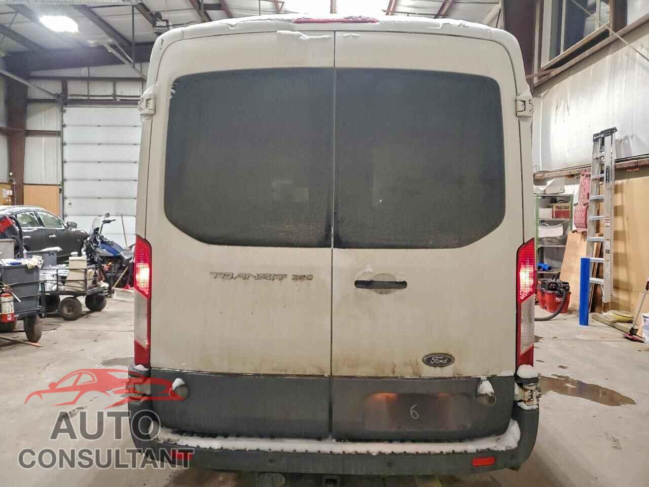 FORD TRANSIT 2015 - 1FBZX2CM0FKA05701