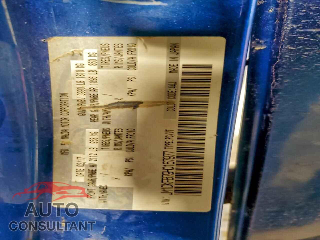 MAZDA CX-3 2017 - JM1DKFB79H0167977