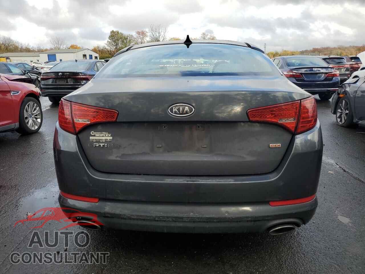 KIA OPTIMA 2011 - KNAGM4A76B5061202