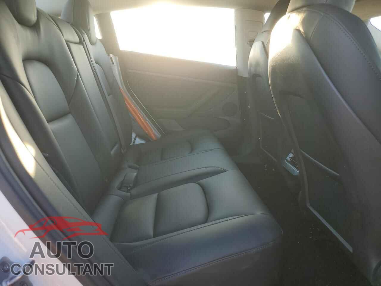 TESLA MODEL 3 2023 - 5YJ3E1EA6PF640196