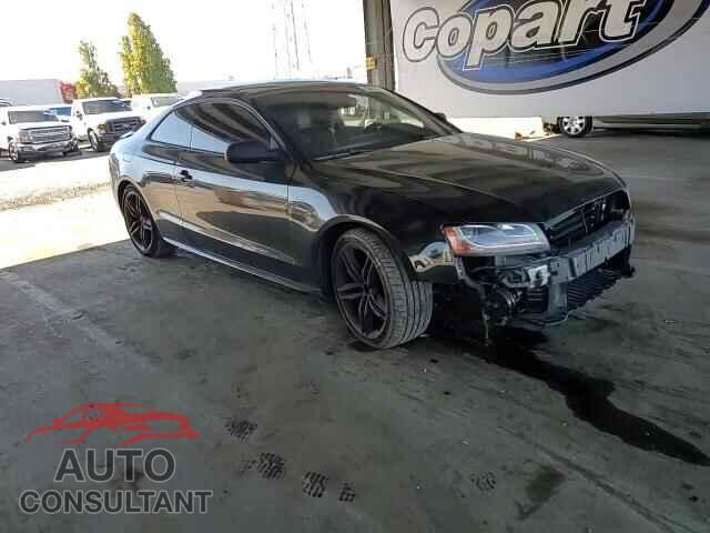 AUDI S5/RS5 2010 - WAUCVAFR3AA003638