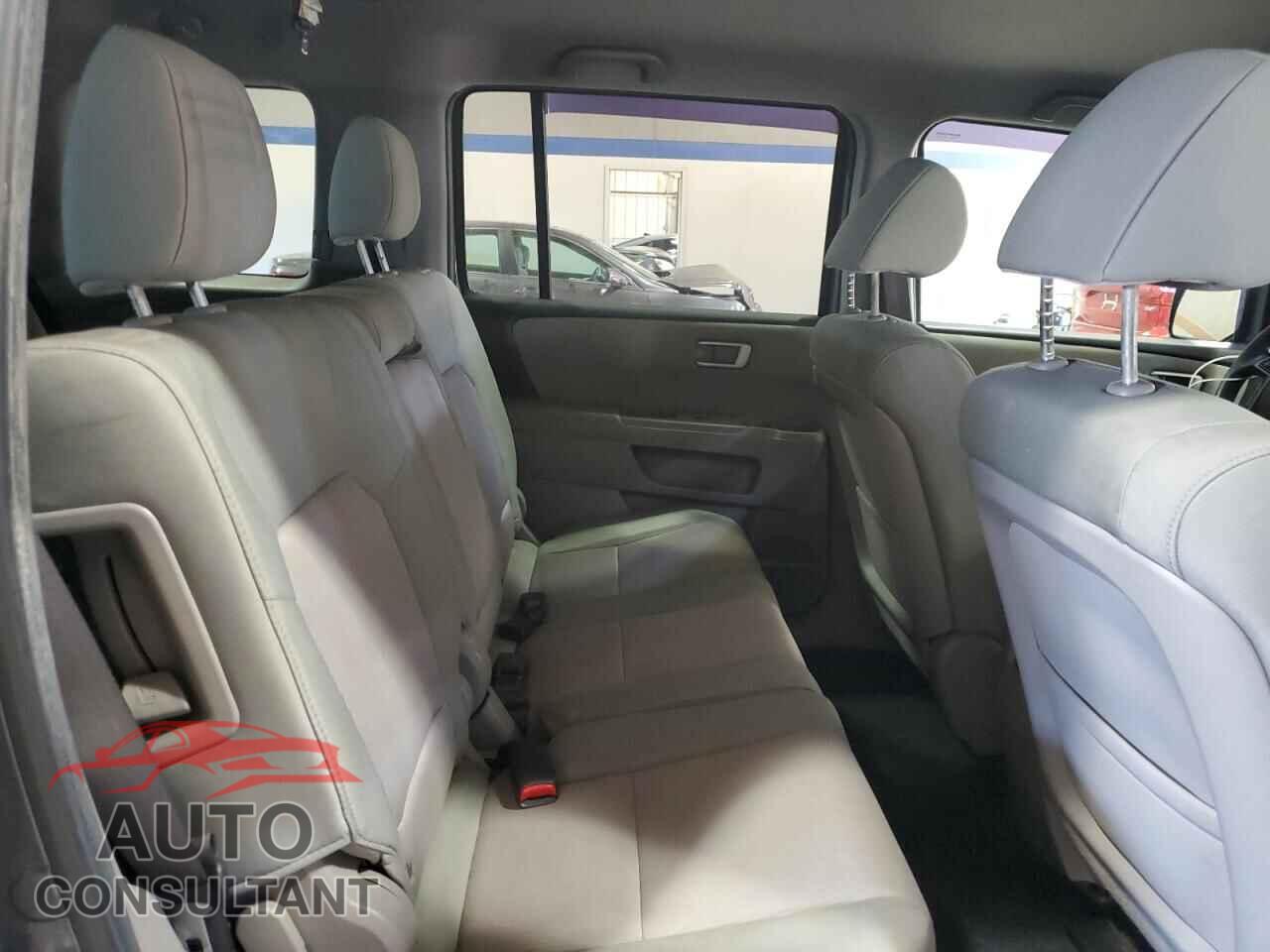 HONDA PILOT 2012 - 5FNYF3H40CB003769