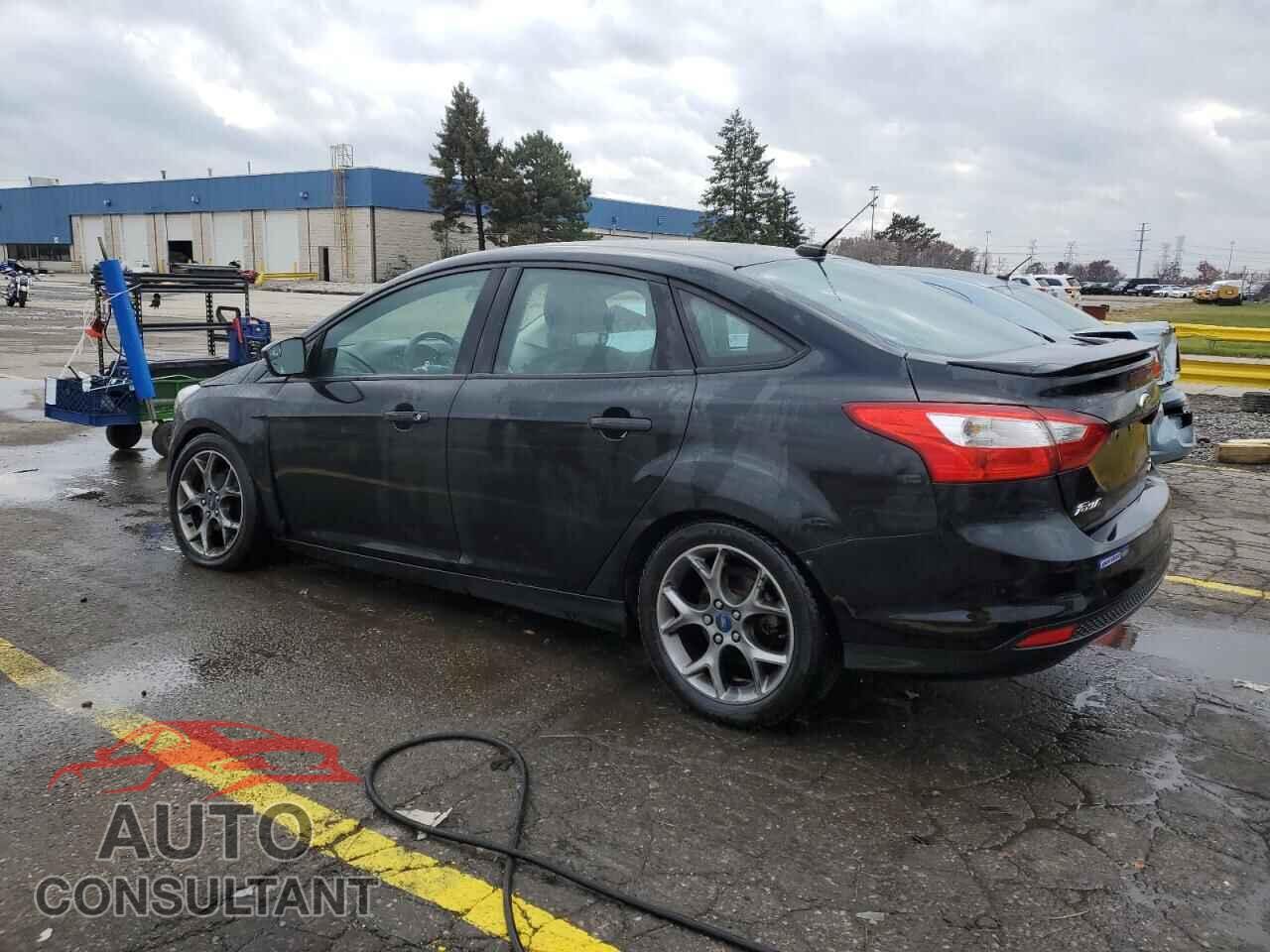 FORD FOCUS 2014 - 1FADP3F26EL419084
