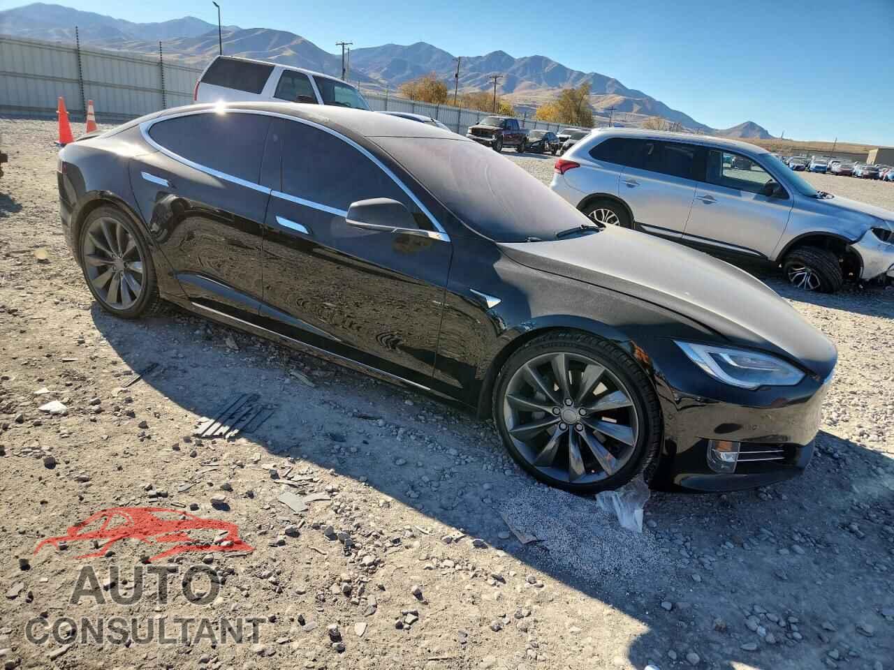 TESLA MODEL S 2017 - 5YJSA1E22HF233073