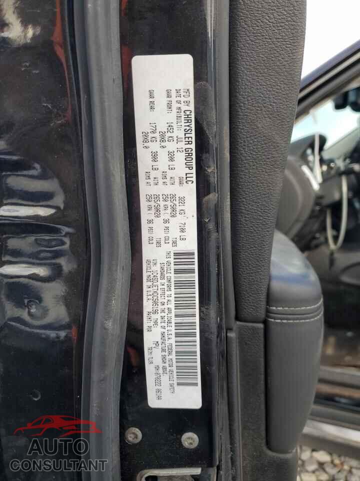 DODGE DURANGO 2013 - 1C4SDJETXDC505196