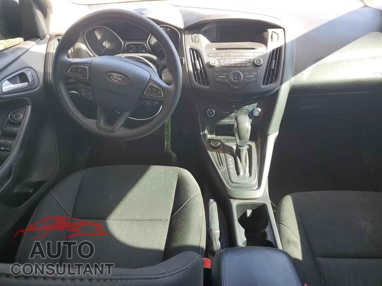 FORD FOCUS 2017 - 1FADP3F26HL333598