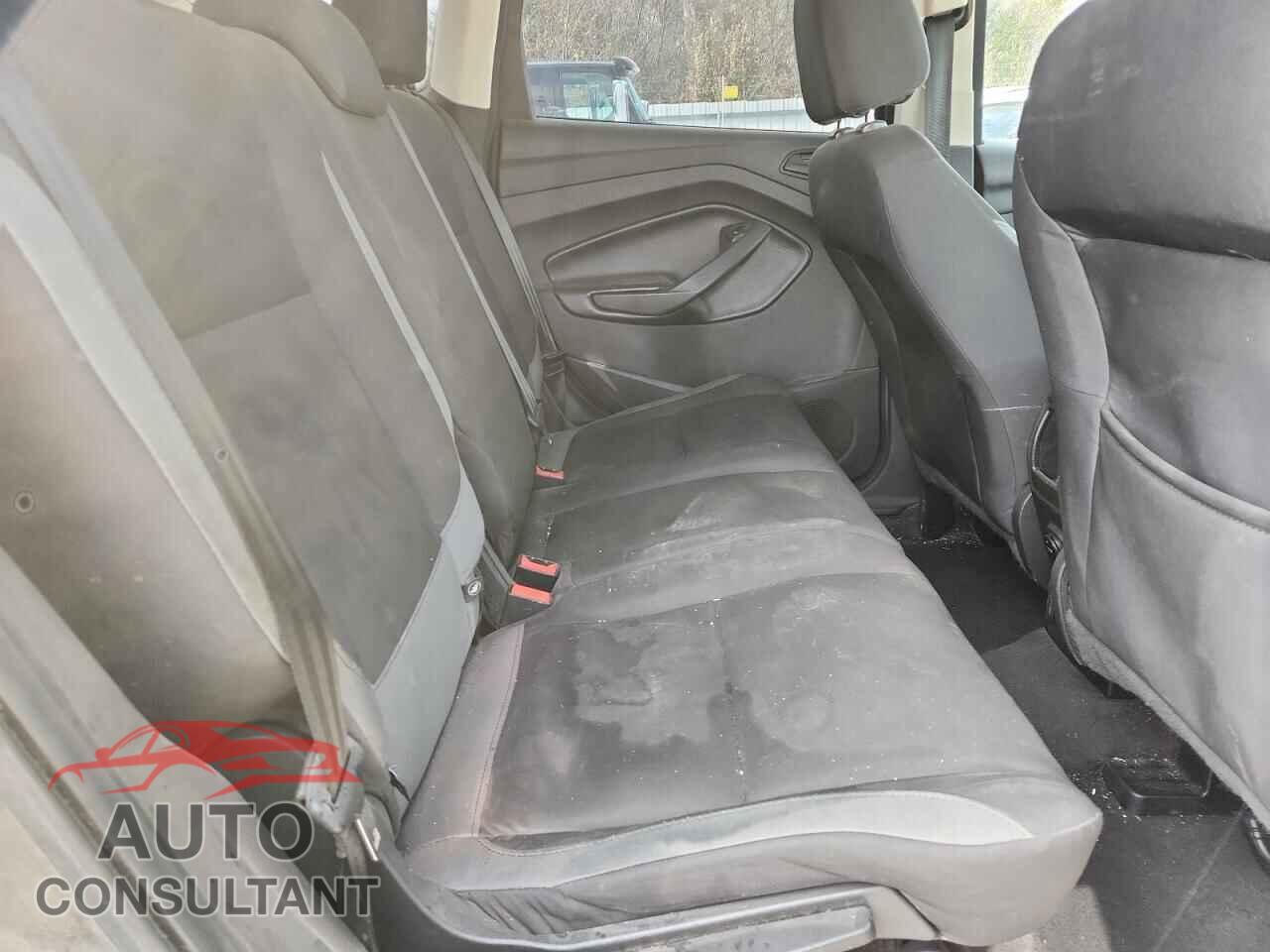 FORD ESCAPE 2015 - 1FMCU0F78FUA57761