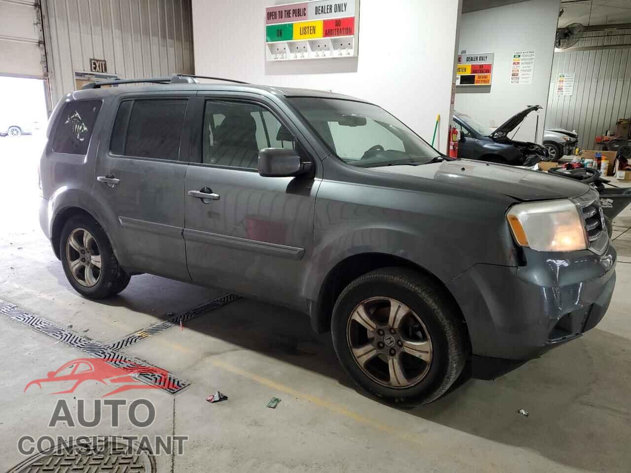 HONDA PILOT 2012 - 5FNYF4H50CB035183