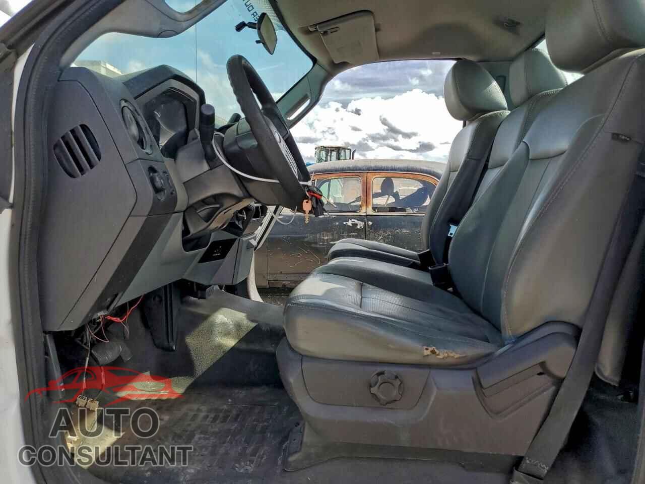 FORD F250 2012 - 1FTBF2A68CEB84360