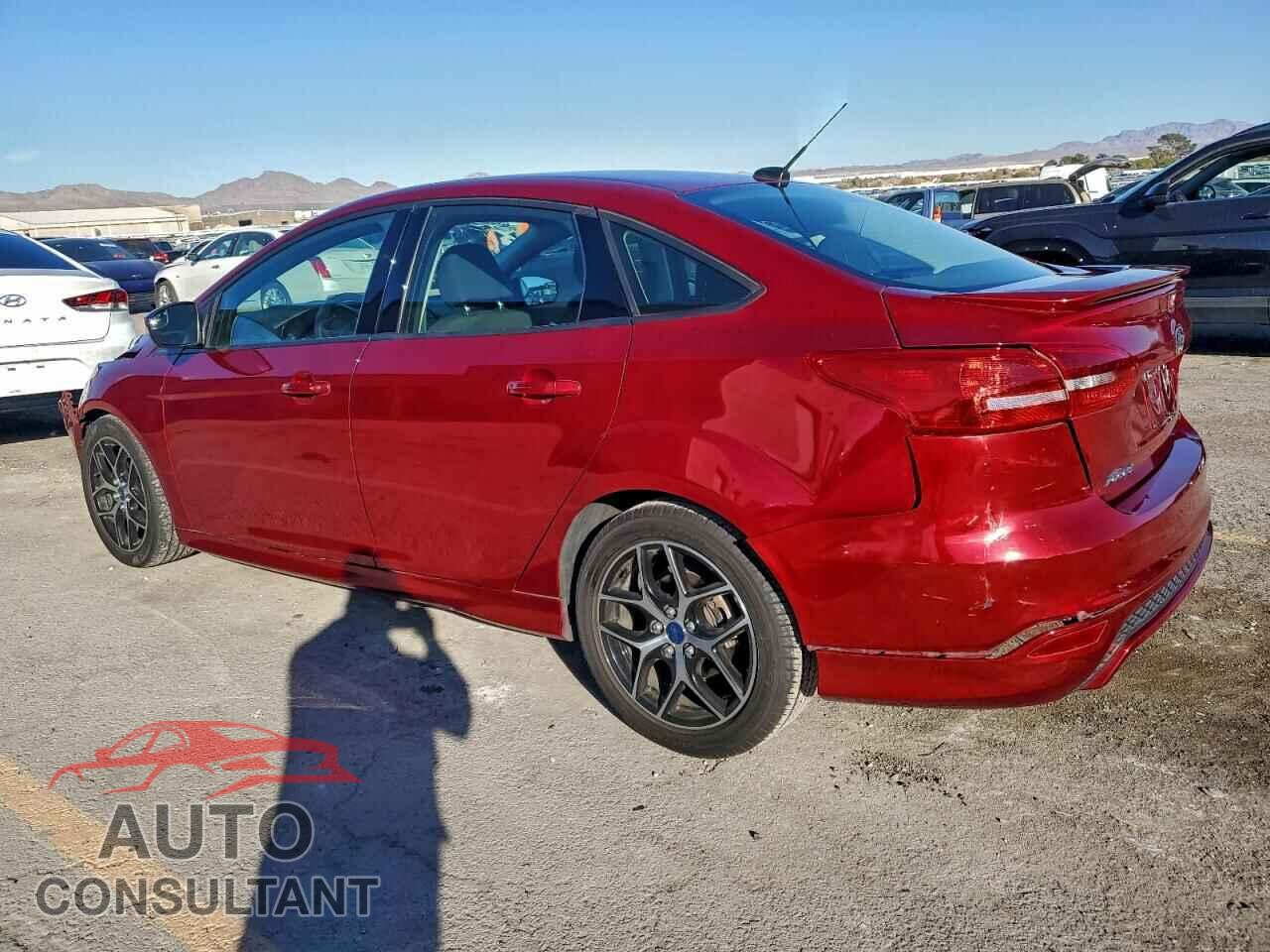 FORD FOCUS 2016 - 1FADP3F23GL405596