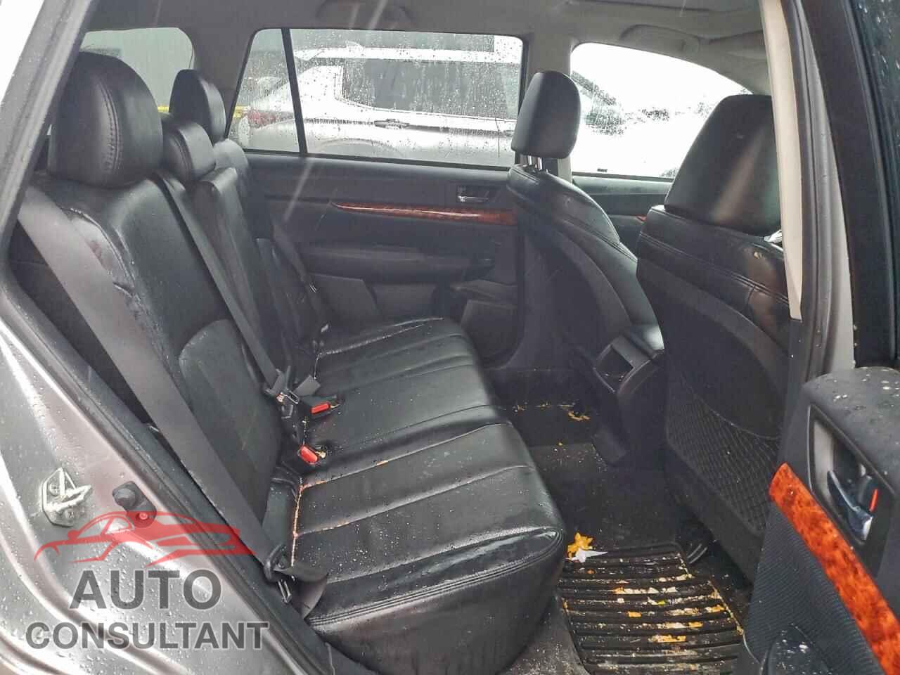 SUBARU OUTBACK 2010 - 4S4BRBKC8A3347699