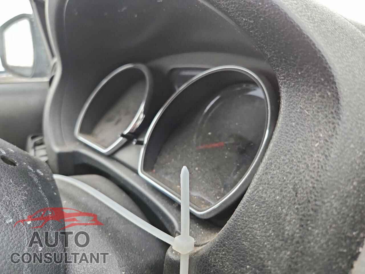 NISSAN VERSA 2017 - 3N1CN7AP3HL856543