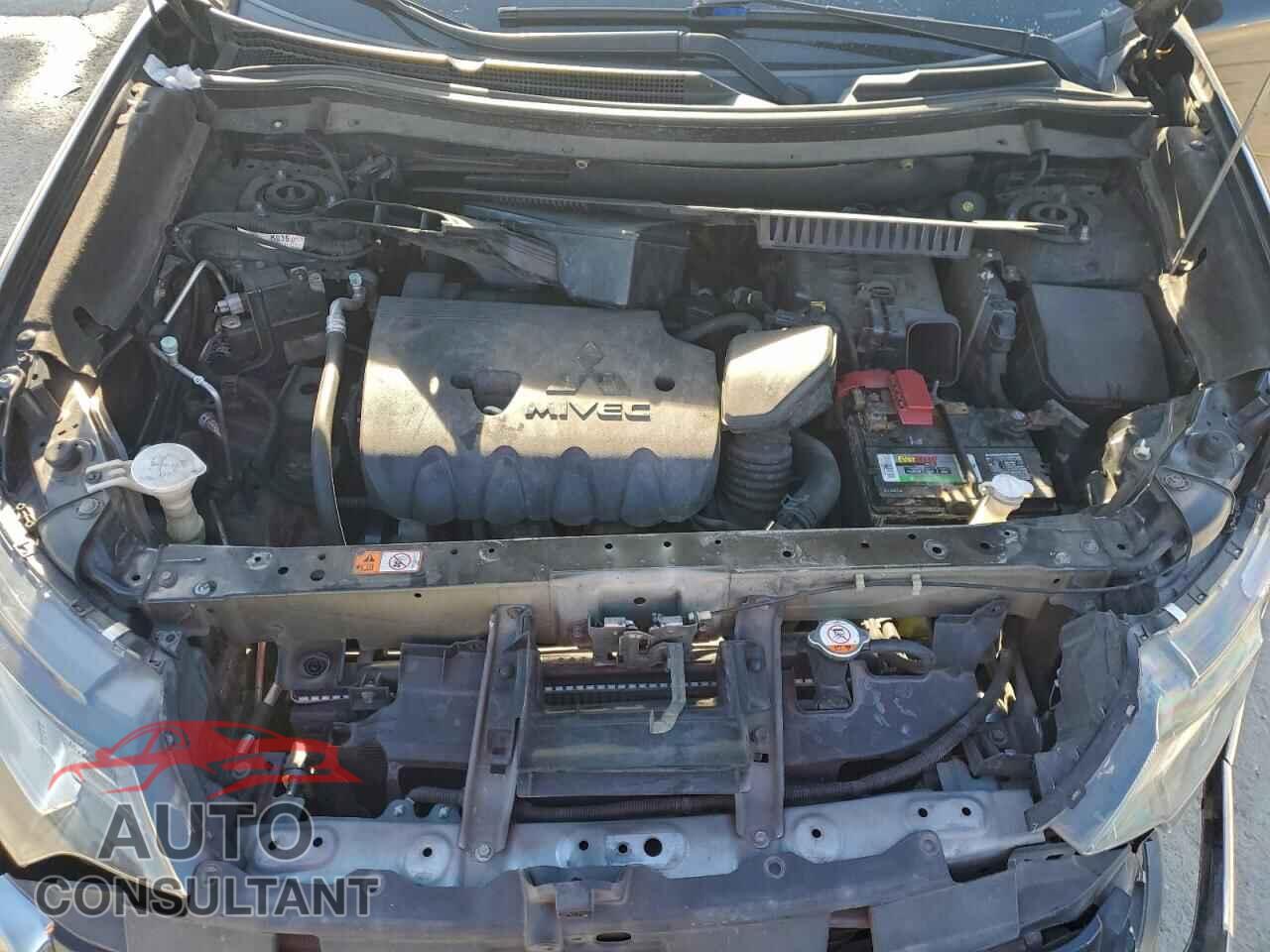 MITSUBISHI OUTLANDER 2017 - JA4AD3A38HZ005404