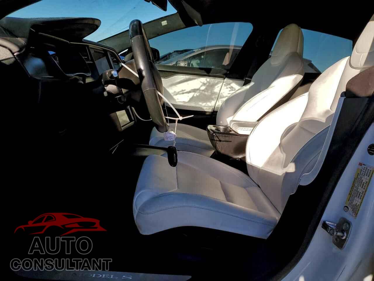 TESLA MODEL S 2018 - 5YJSA1E26JF295517