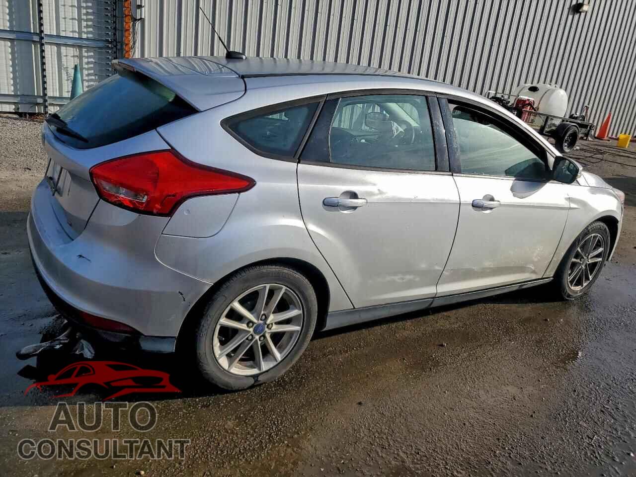 FORD FOCUS 2017 - 1FADP3K26HL345661