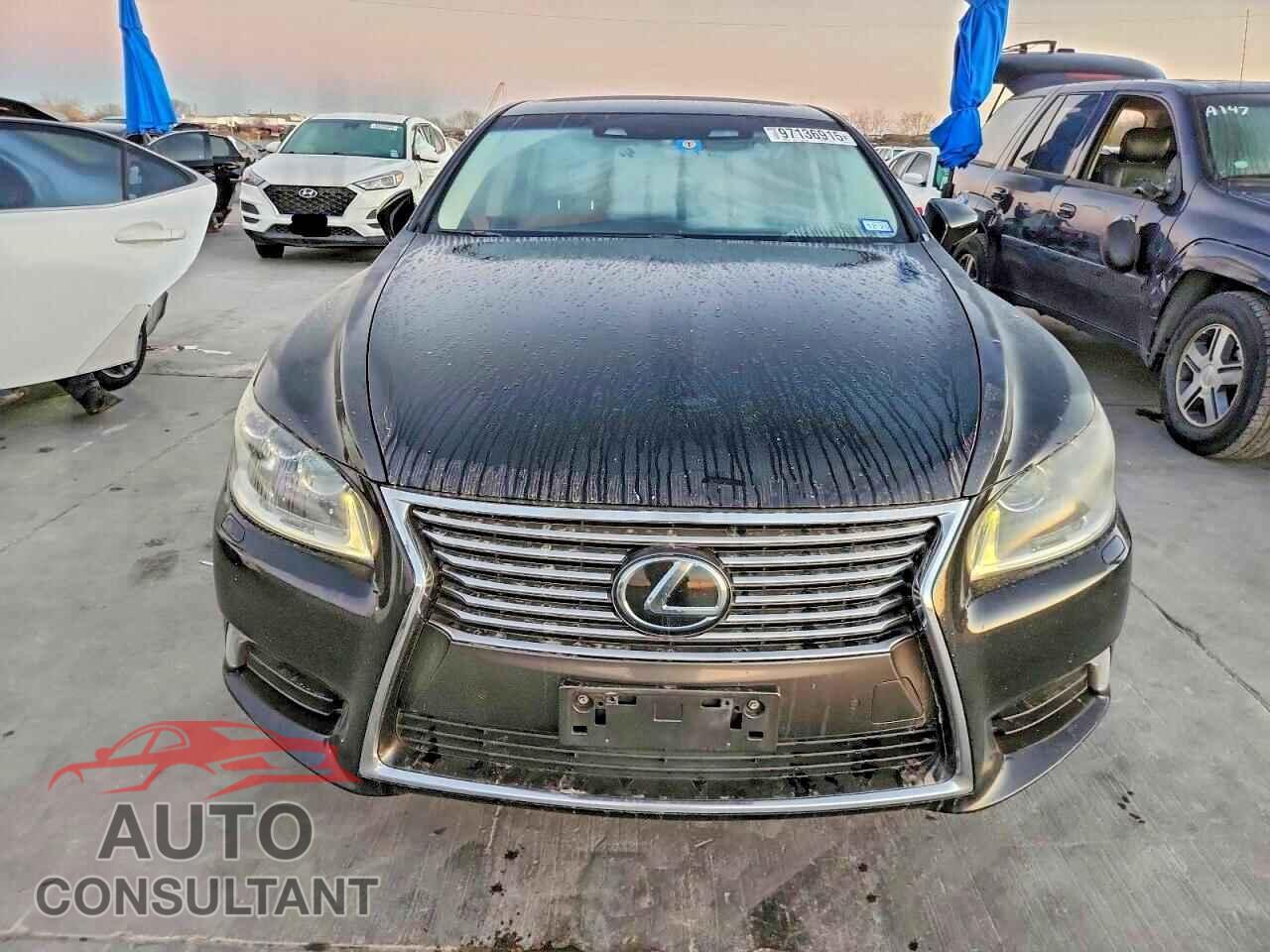 LEXUS LS460 2013 - JTHGL1EF3D5050682