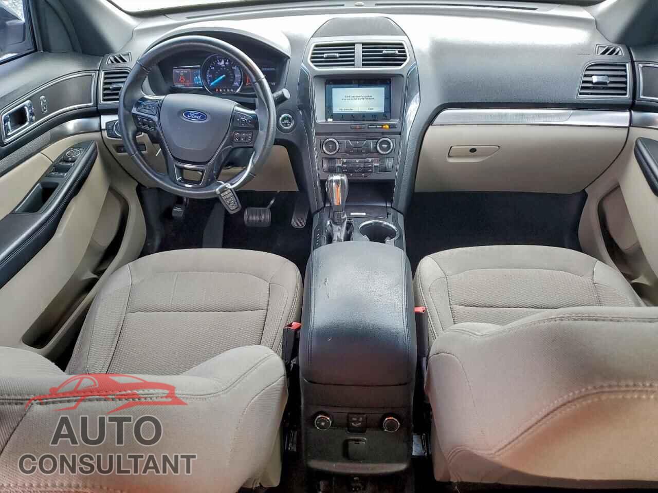 FORD EXPLORER 2018 - 1FM5K7D82JGB85391