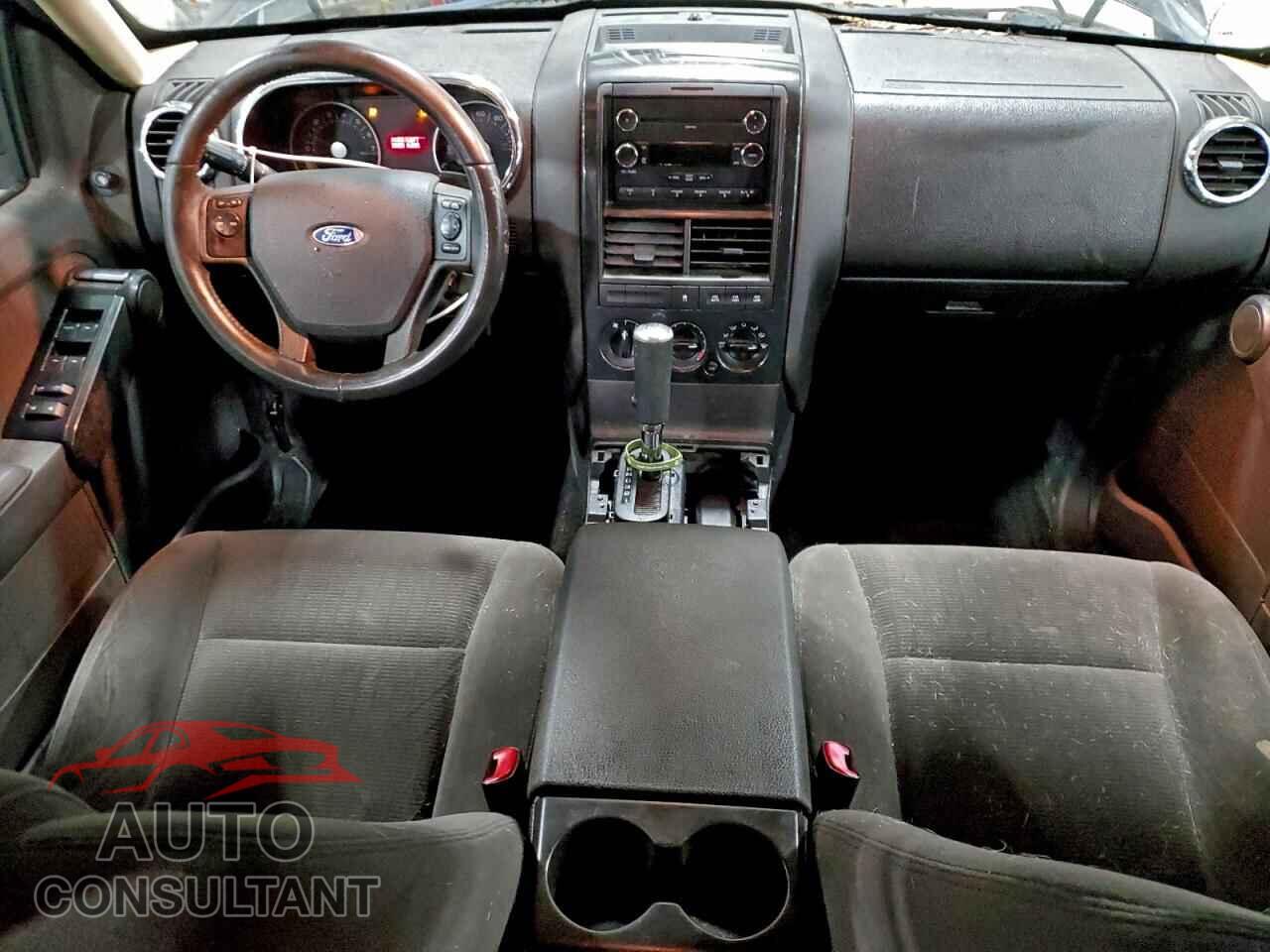 FORD EXPLORER 2010 - 1FMEU7D87AUA17449