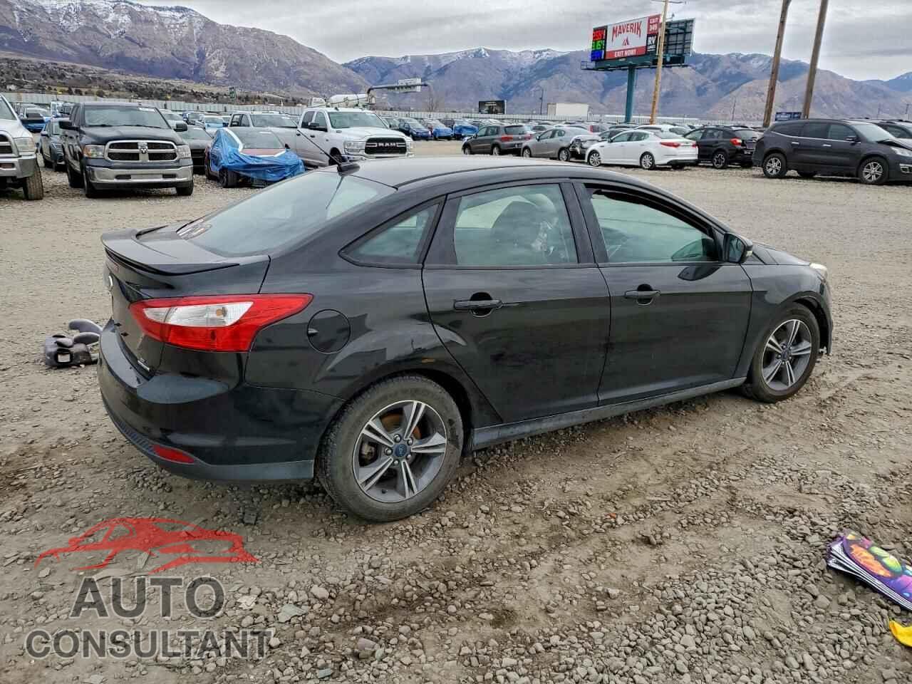 FORD FOCUS 2014 - 1FADP3F27EL275710