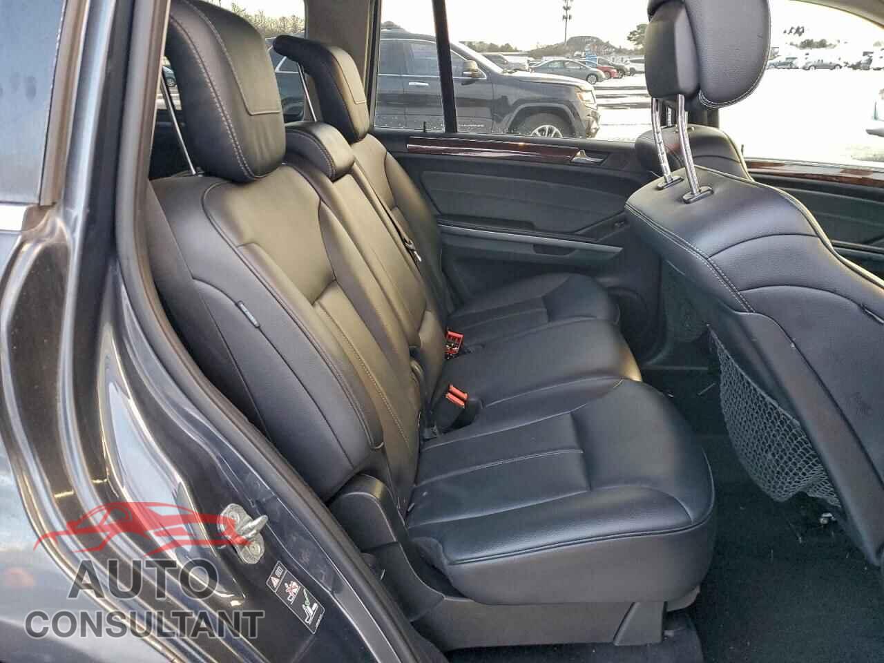 MERCEDES-BENZ GL-CLASS 2011 - 4JGBF7BE2BA702970