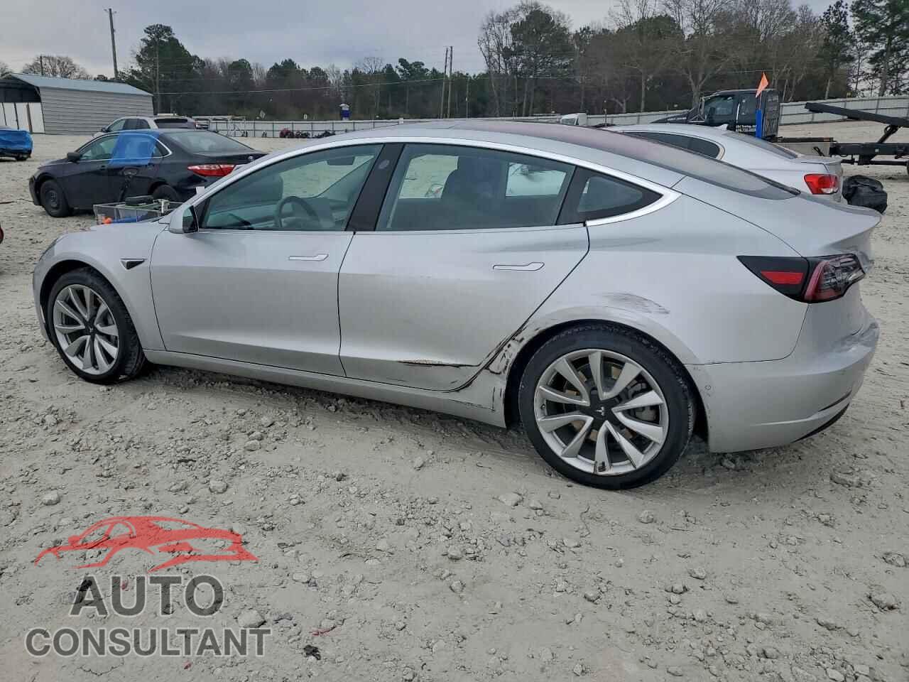 TESLA MODEL 3 2018 - 5YJ3E1EA9JF024404