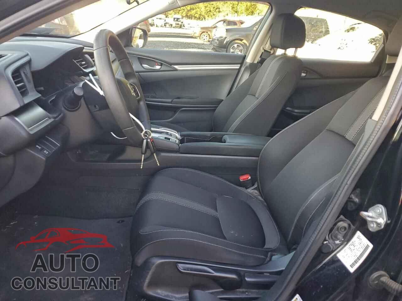 HONDA CIVIC 2018 - 2HGFC2F59JH529851