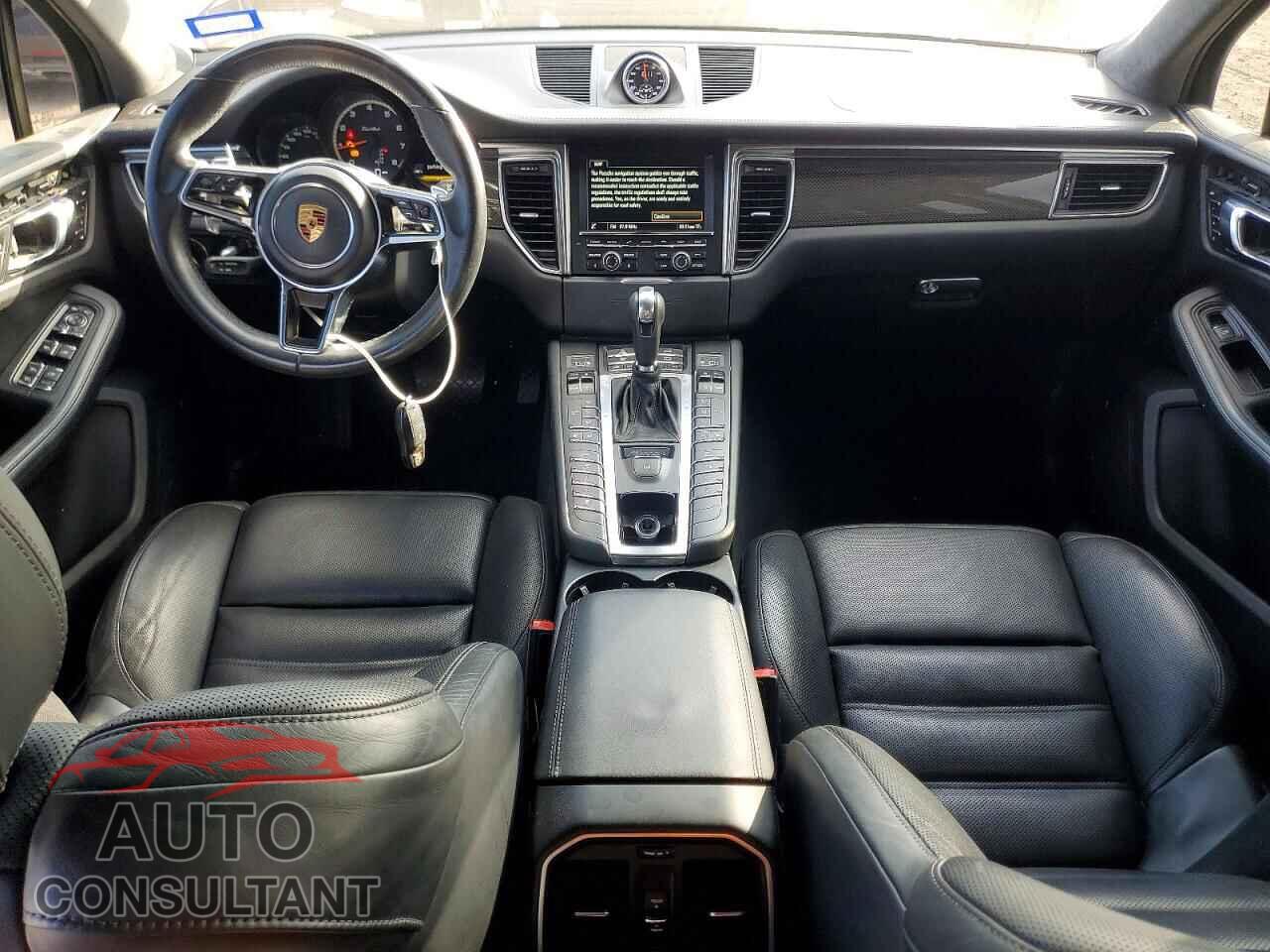 PORSCHE MACAN 2016 - WP1AF2A53GLB93390