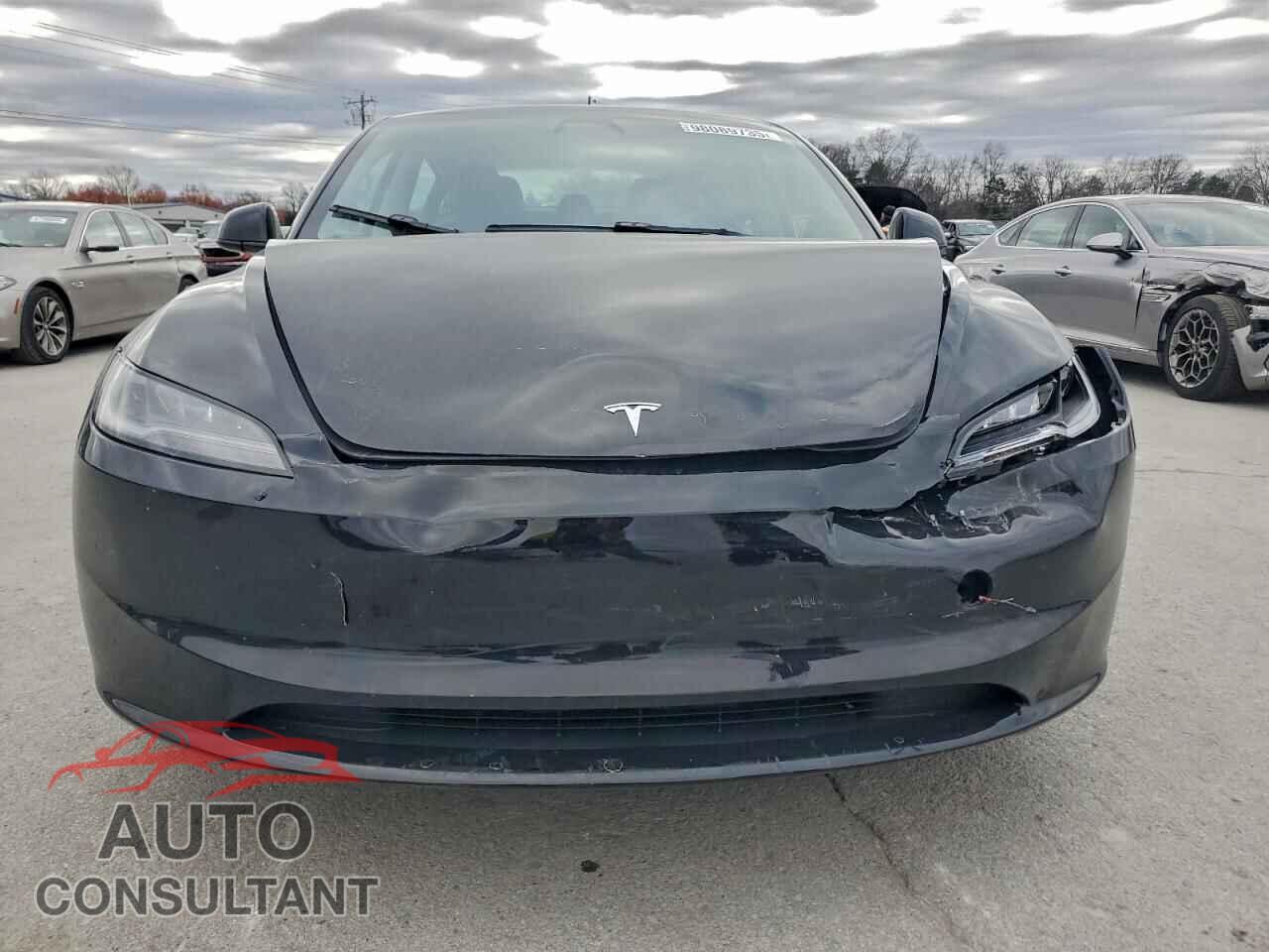 TESLA MODEL 3 2024 - 5YJ3E1EA2RF815451
