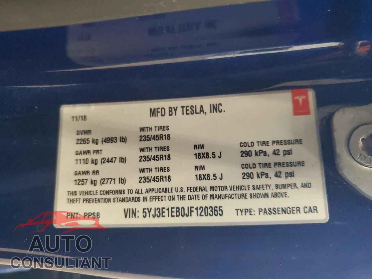TESLA MODEL 3 2018 - 5YJ3E1EB0JF120365