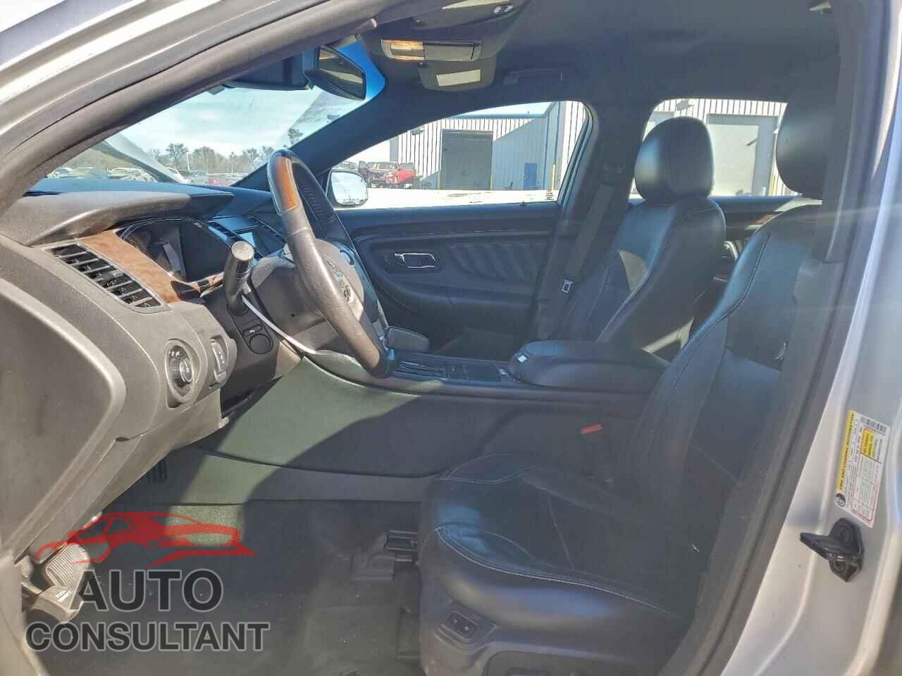 FORD TAURUS 2017 - 1FAHP2F80HG104729