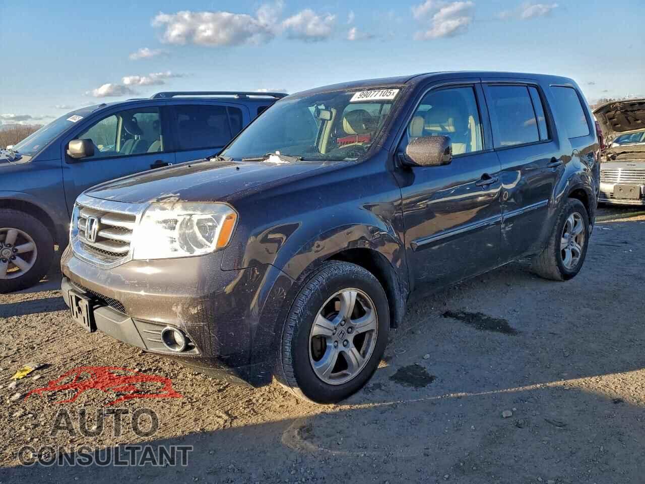 HONDA PILOT 2015 - 5FNYF4H5XFB072374