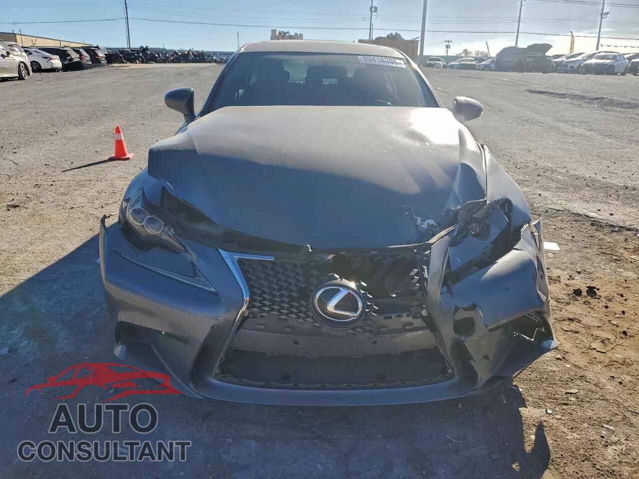 LEXUS IS 2015 - JTHBF1D28F5055931