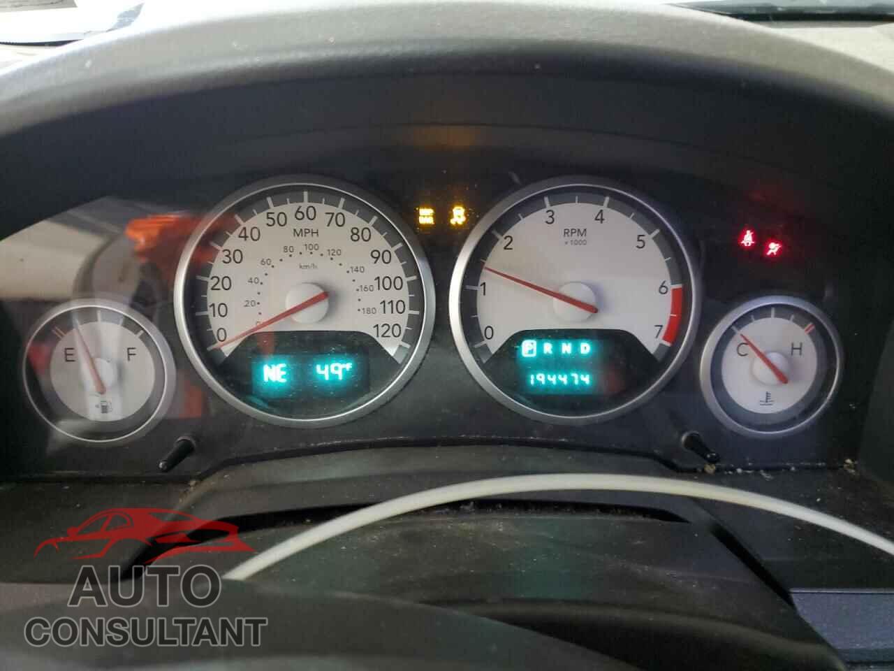 DODGE CARAVAN 2010 - 2D4RN5D11AR211579