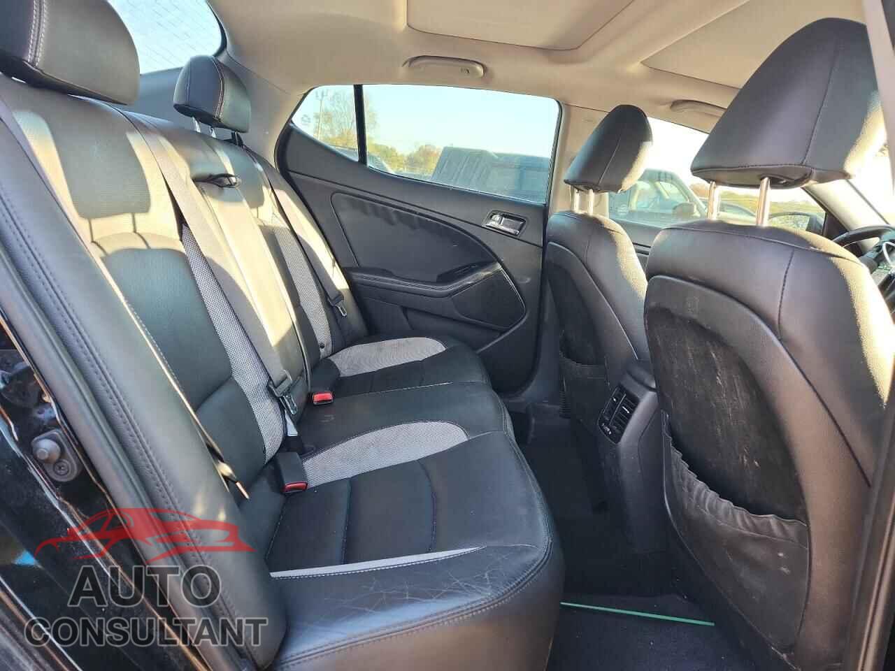 KIA OPTIMA 2012 - 5XXGR4A67CG029514