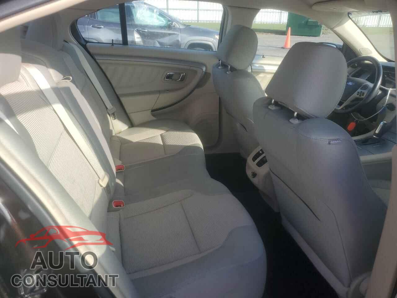 FORD TAURUS 2013 - 1FAHP2E83DG216789